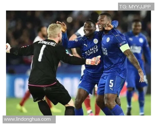 布兰与罗森博格的精彩对决谁将胜出揭晓赛季新篇章 布兰与罗森博格的精彩对决谁将胜出揭晓赛季新篇章