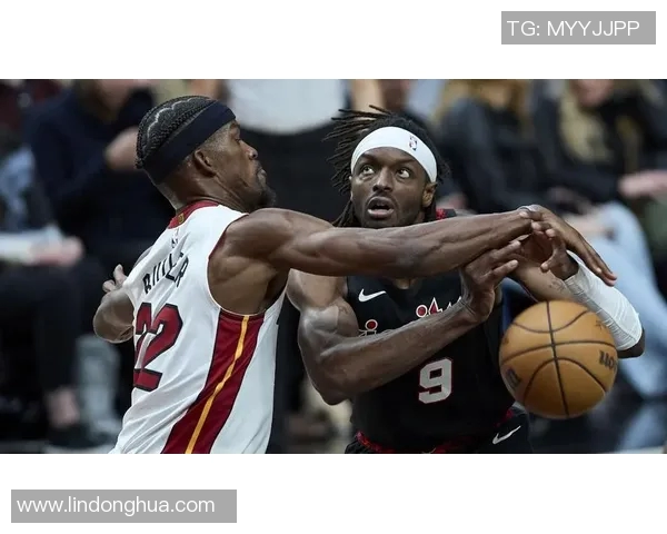 开拓者与热火精彩对决全场录像回放及精彩瞬间分析