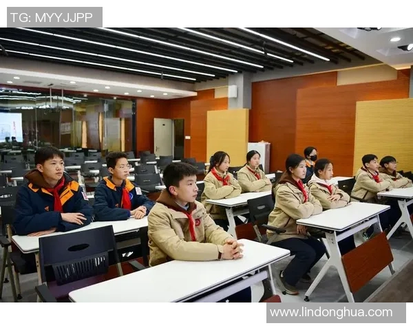 李根的篮球之路：从青涩少年到职业球员的奋斗与成长