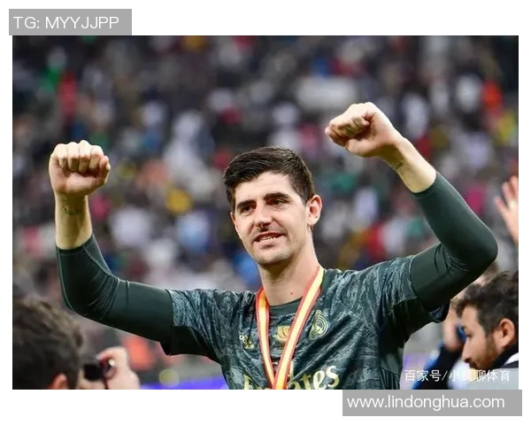 库尔图瓦:守护球门的传奇门将与足球世界的辉煌瞬间