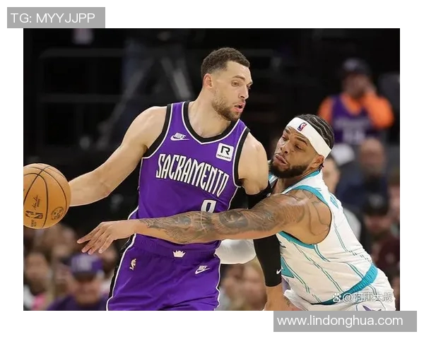 火箭队与灰熊队激战12月16日赛季对决精彩瞬间回顾与分析