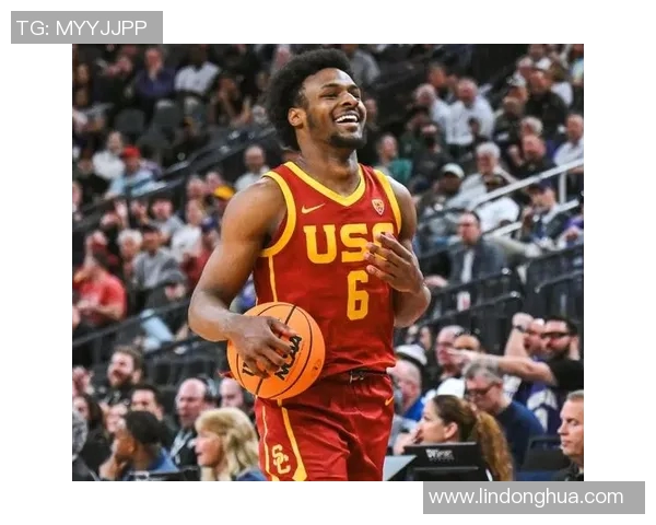 詹姆斯父子同台的梦想即将成真布朗尼正式宣布参加NBA选秀