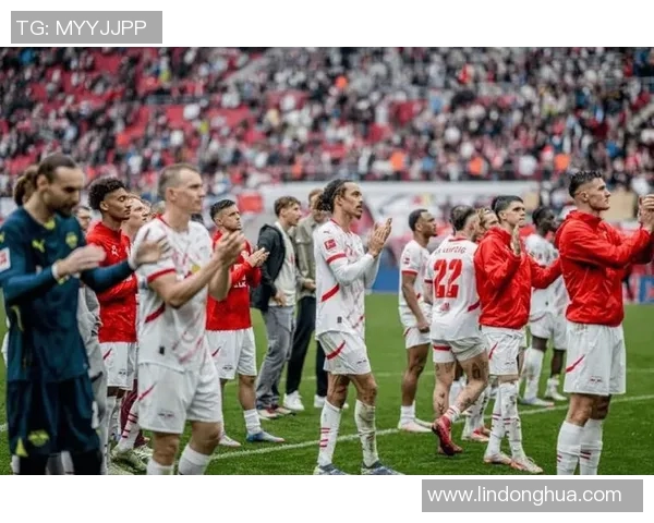 莱红牛主场迎战不来梅期待精彩对决双方争夺三分激战正酣 莱红牛主场迎战不来梅期待精彩对决双方争夺三分激战正酣