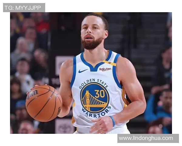 库里三分大赛决赛狂砍20球创历史纪录引发全场欢呼