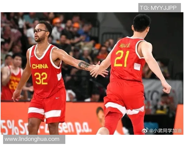 武汉羽毛球队在世界杯预选赛中以73分稳居积分榜首位展现强劲实力