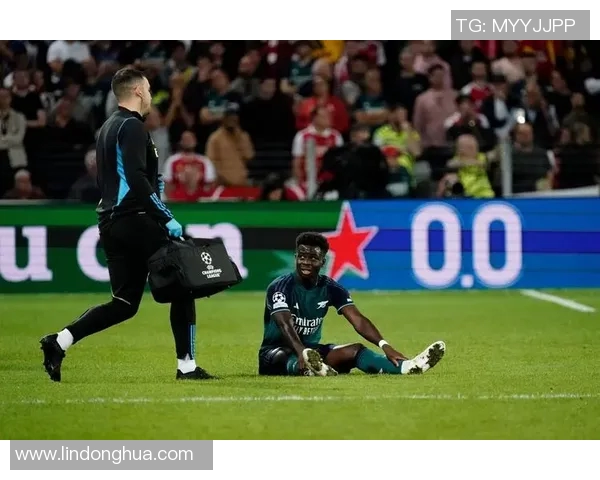 萨卡的崛起与英超赛场的辉煌之路：从青训到明星球员的蜕变历程